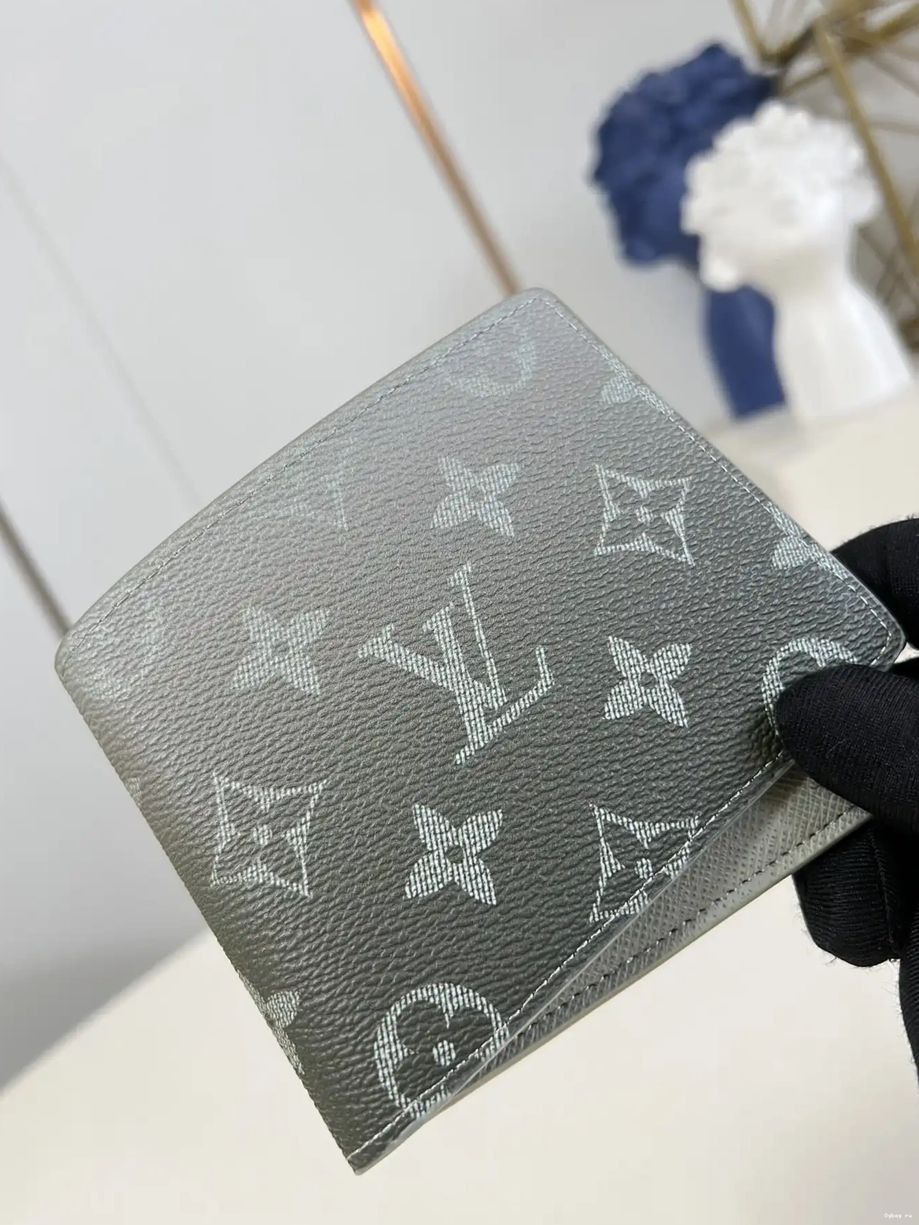 MULTIPLE WALLET-11.5*9*1.5cm LOUIS VUITTON 0424